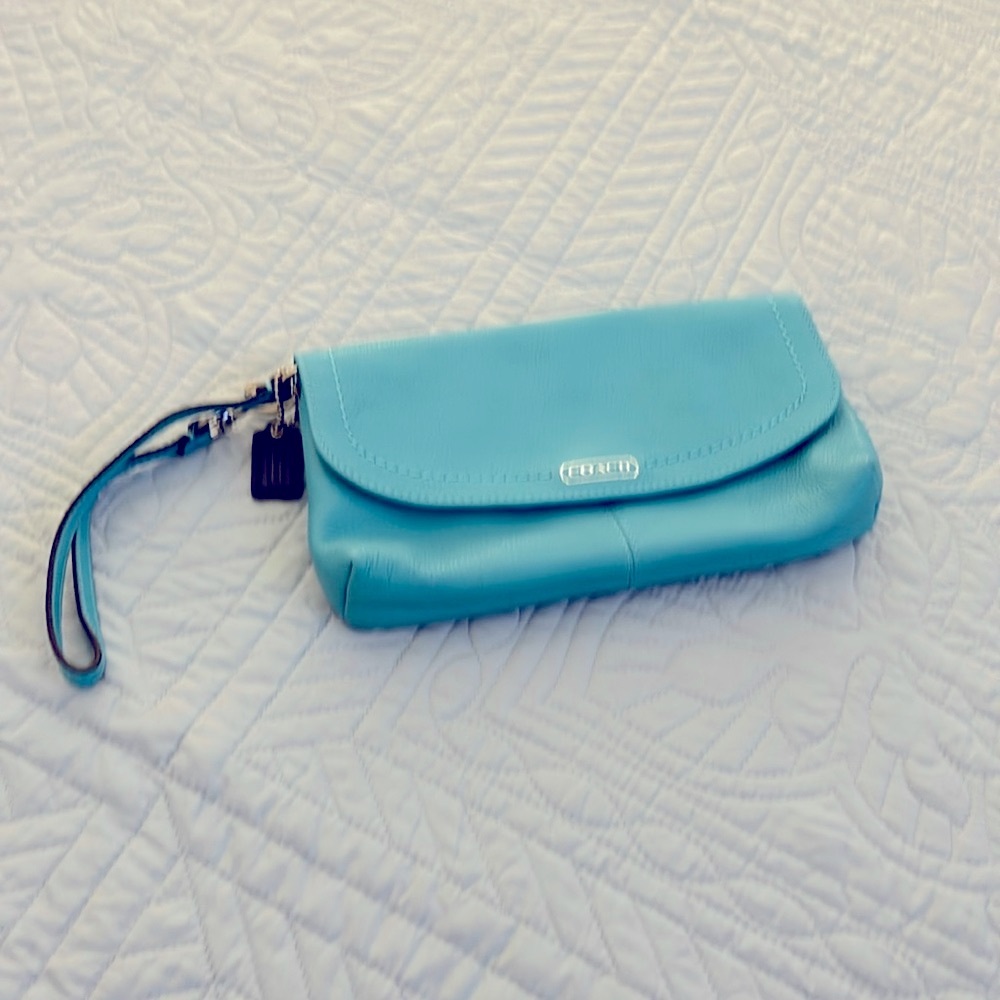NWOT Coach large flap wristlet.